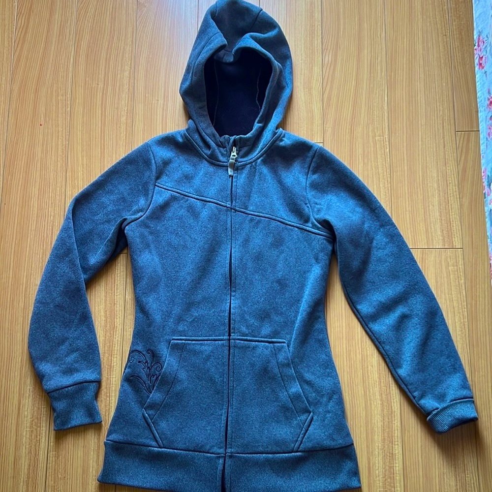 Women’s Burton super cute hoodie